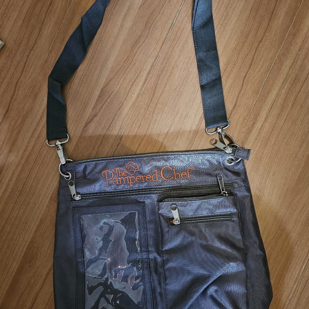The Pampered Chef Tote Bag Purse